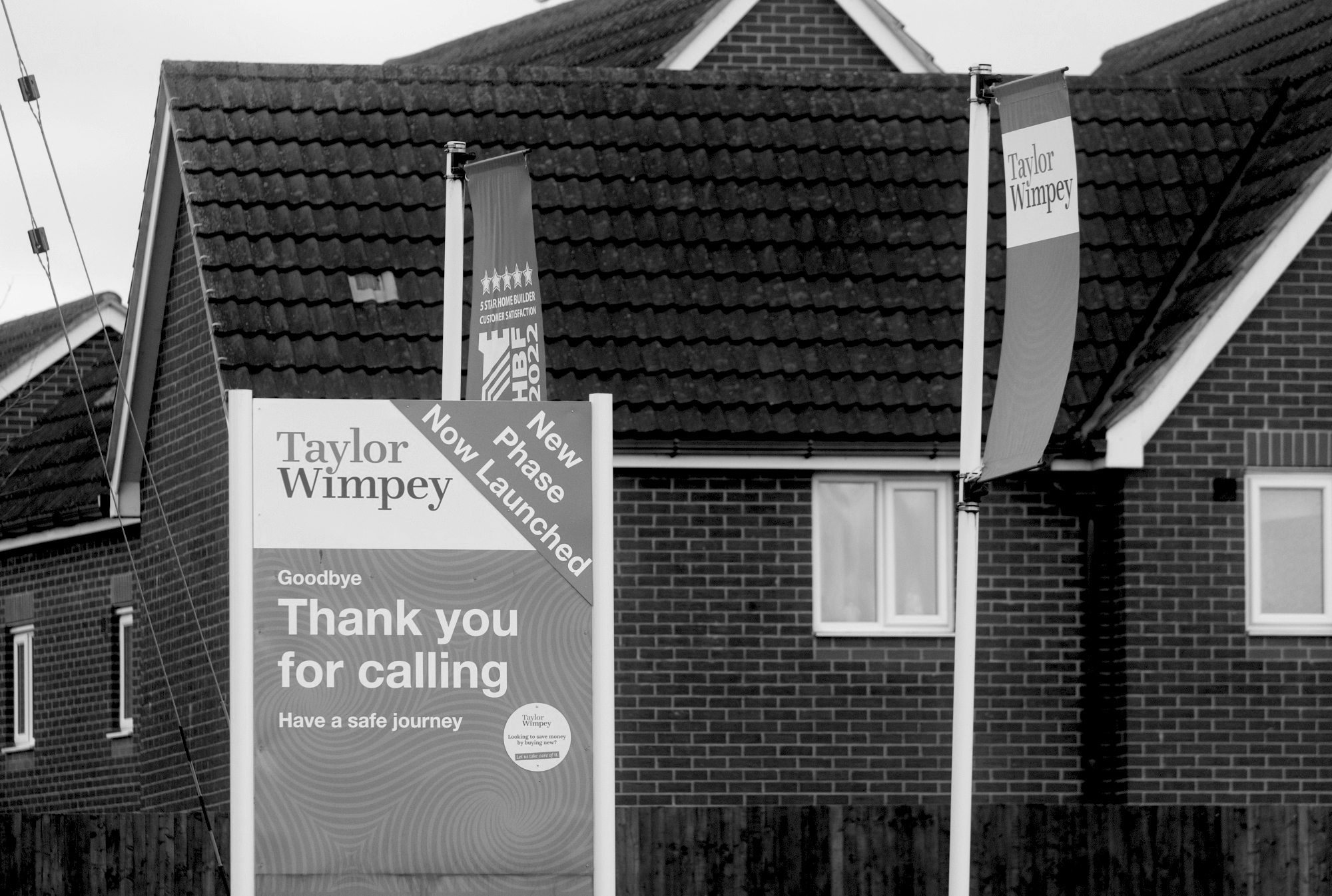 Taylor Wimpey Reports a Building Slowdown - Property Notify